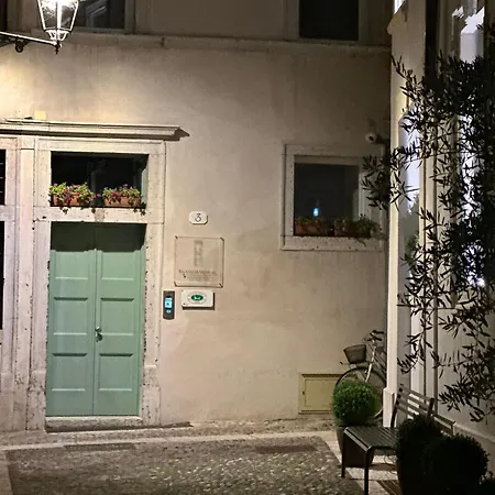 Palazzo Di Giulietta - Juliet's Palace Maison d'hôtes Vérone