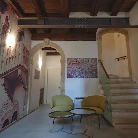 Guest house Palazzo Di Giulietta - Juliet's Palace
