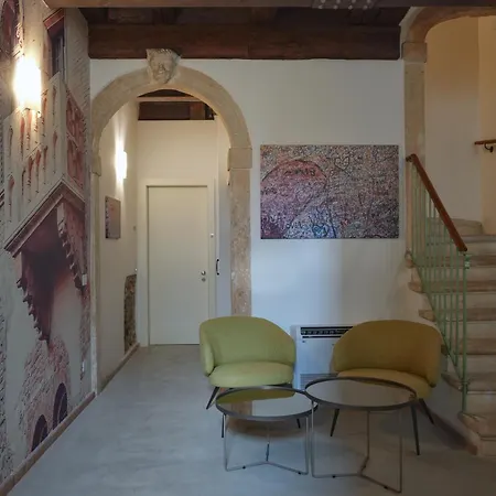 Palazzo Di Giulietta - Juliet's Palace Penzion